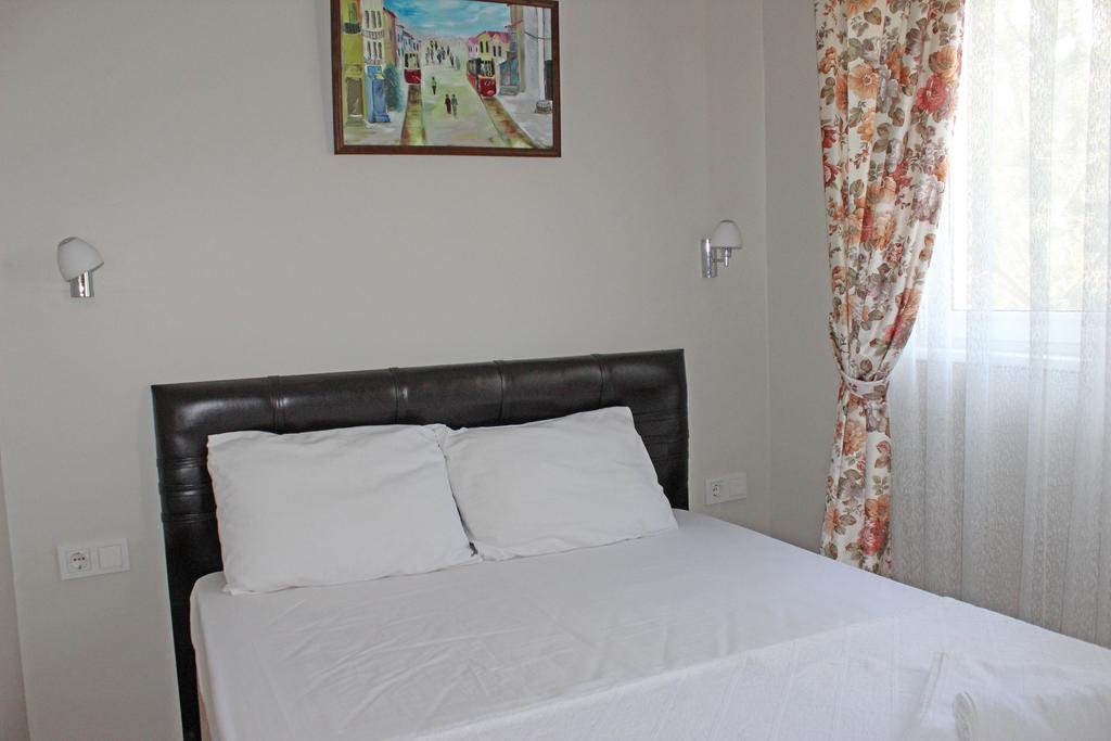 Ilyada Hotel Бозджаада Номер фото