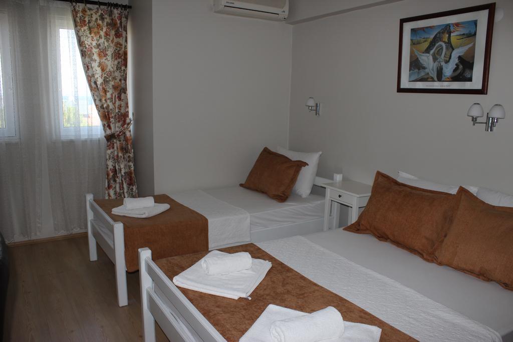 Ilyada Hotel Бозджаада Экстерьер фото
