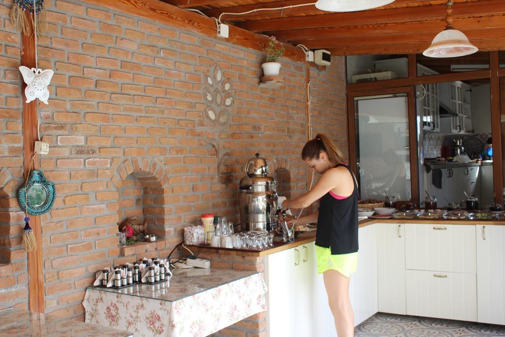Ilyada Hotel Бозджаада Экстерьер фото